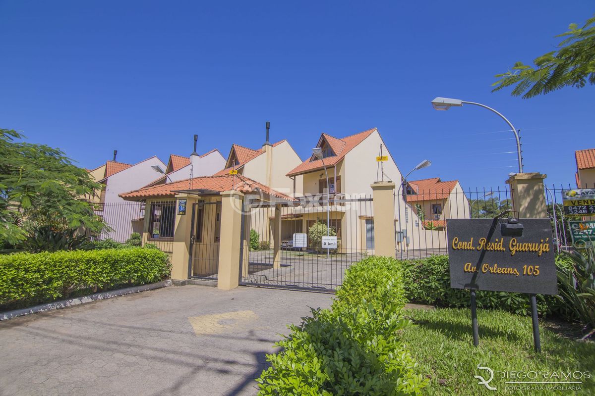 Casas à venda em Guarujá Porto Alegre RS