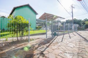 Casas à venda na Avenida Juca Batista - Hípica, Porto Alegre - RS