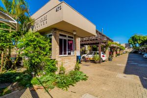 Casas à venda na Avenida Juca Batista - Ipanema, Porto Alegre - RS