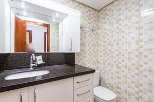 Image 13 - 223653