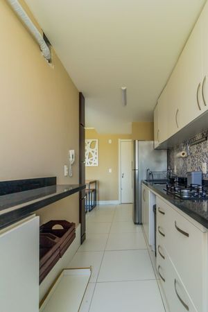 Image 15 - 229005