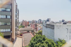 Image 8 - 295365